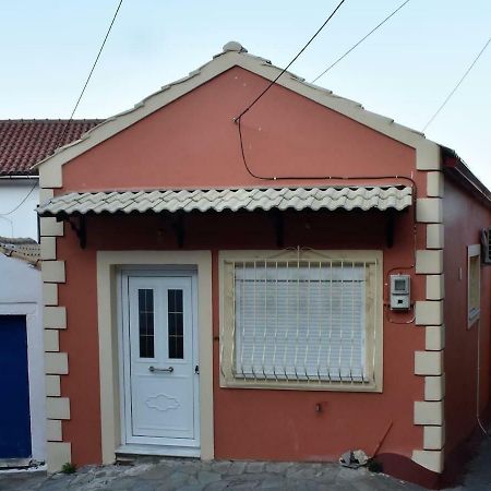 Giannoylas Hoyse{Pigadi Apartment Agios Matthaios  Exterior photo